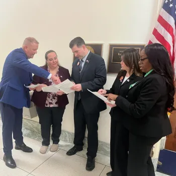 AFSCME members strategized in the halls of Congress. Photo credit: Nick Voutsinos/AFSCME. 